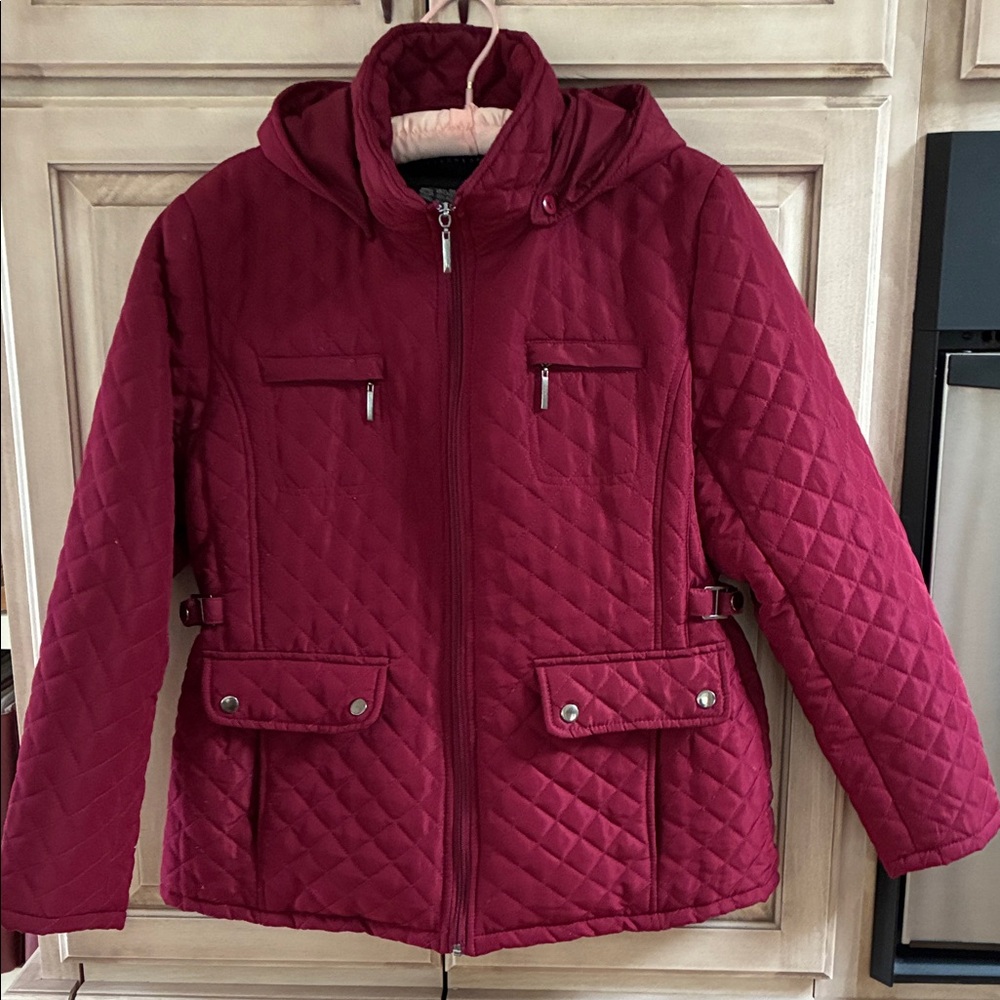 Tally Ho Women's Quilted Maroon Puffer Jacket sz PL